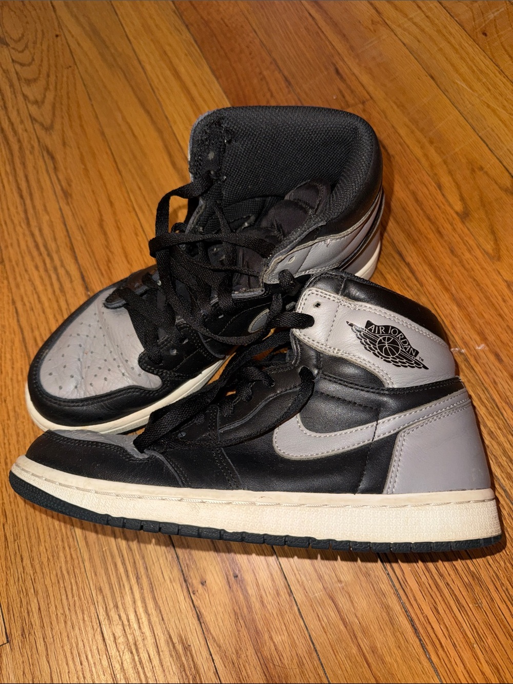 Jordan Air Jordan 1 Mid Black and Grey Men's Sneakers